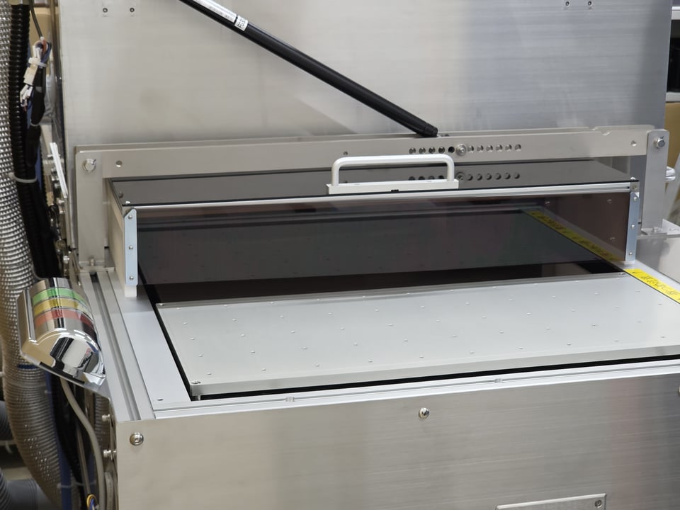 スキャン式UV洗浄改質装置3