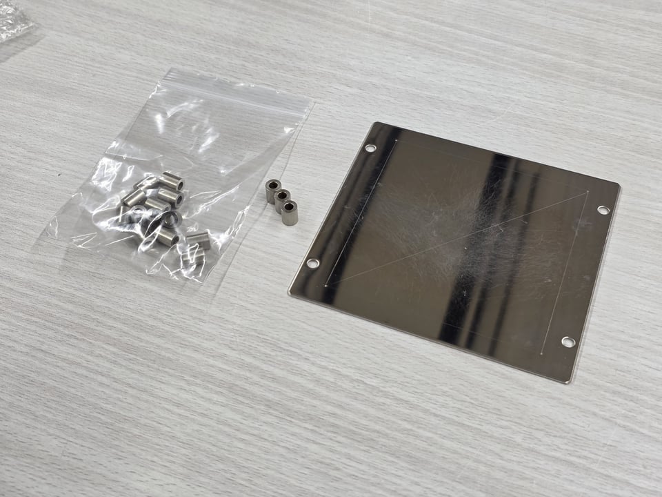 401用ステージ、スペーサー