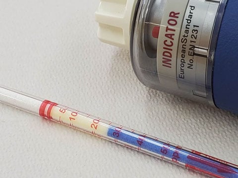 検知管目盛部拡大